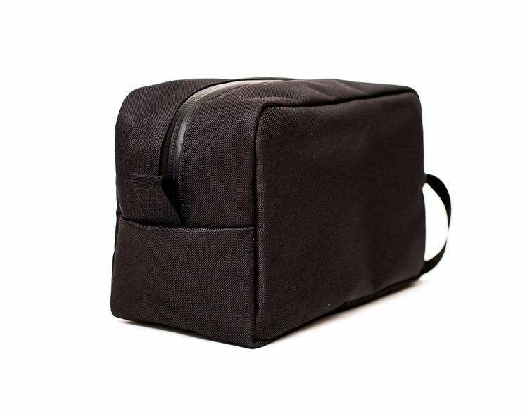 toiletry bolsa